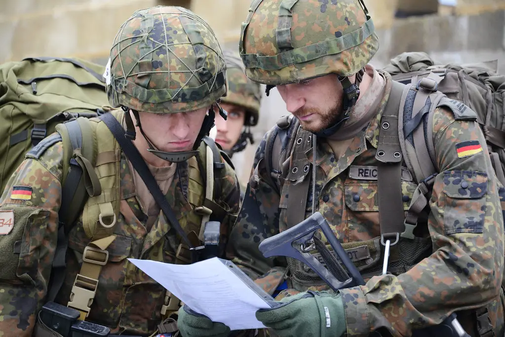 Германия начала всерьез готовиться к войне с Россией Германия начала всерьез готовиться к войне с Россией