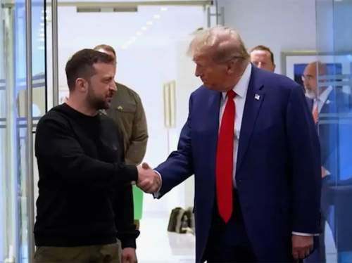 Express: Трамп может тайно передать Киеву ядерное оружие