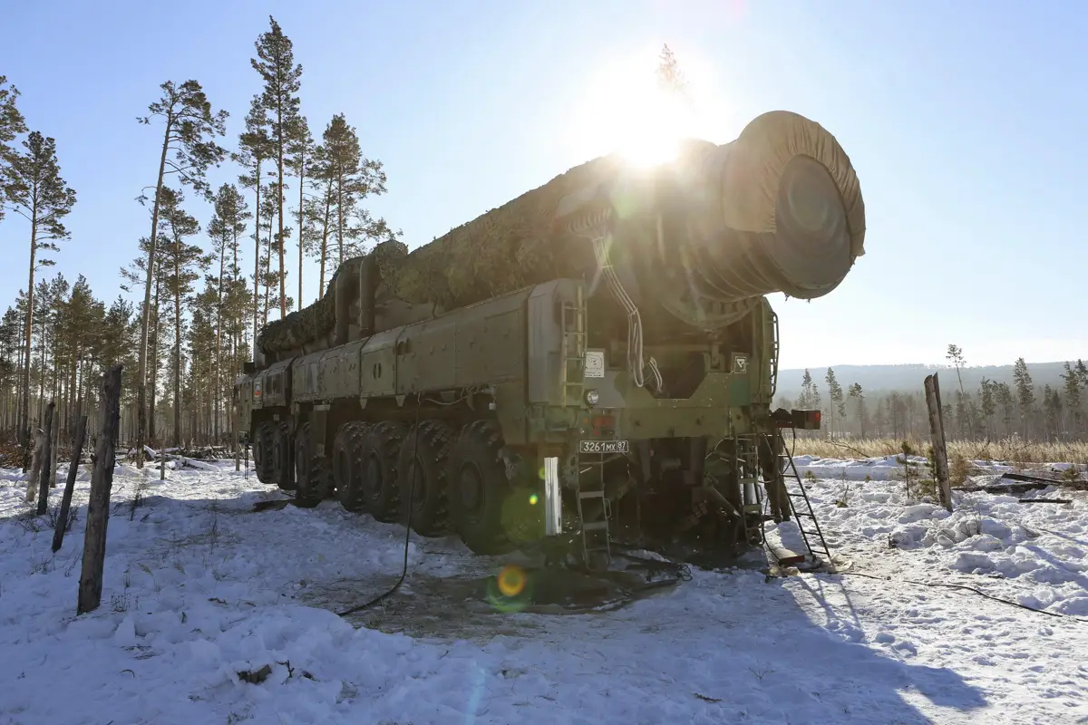 Bloomberg: Россия послала предельно четкий сигнал ударом межконтинентальной ракетой по Украине