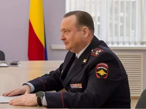 У начальника управления МВД в Таганроге прошли обыски У начальника управления МВД в Таганроге прошли обыски