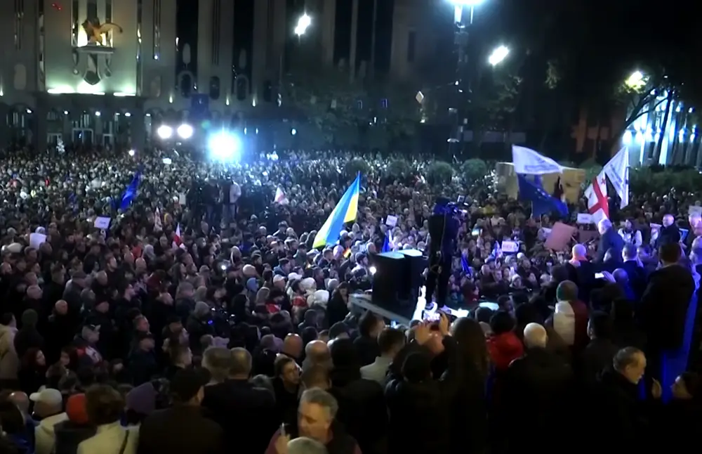 Между войной и мафией грузины благоразумно выбрали последнее Между войной и мафией грузины благоразумно выбрали последнее