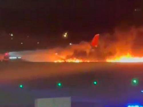 Пожар самолета SSJ  100 с россиянами в Анталье попал на видео (ВИДЕО)