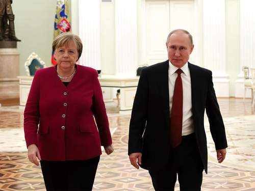 &laquo;Он переоценил свои силы&raquo;: Меркель рассказала о драматической ошибке Путина