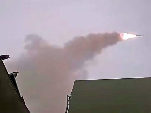 ВСУ пытались атаковать аэродром РФ десятками БПЛА и ракетами