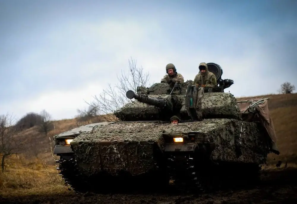 Украинский военный: для проведения контрнаступления ВСУ надо иметь минимум 1,8 млн. «штыков» Украинский военный: для проведения контрнаступления ВСУ надо иметь минимум 1,8 млн. «штыков»