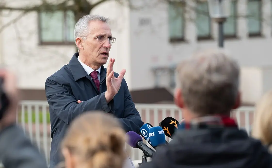 Столтенберг после отставки согласился с потерей Киевом территорий