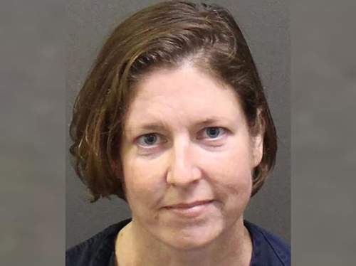 Американка получила пожизненное за то, что играя в прятки посадила мужчину в чемодан и отказалась выпустить