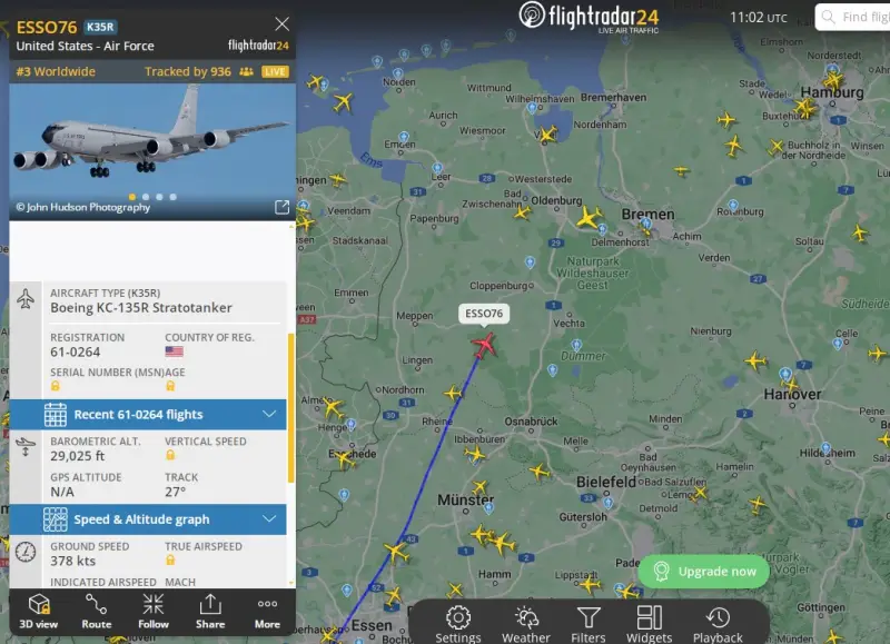 Стратегические бомбардировщики и самолеты ДРЛО: авиация НАТО активизировалась у северо-западных границ России Стратегические бомбардировщики и самолеты ДРЛО: авиация НАТО активизировалась у северо-западных границ России