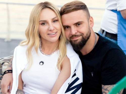 Голые фото ANNA ASTI утекли в Сеть: певица сделала заявление