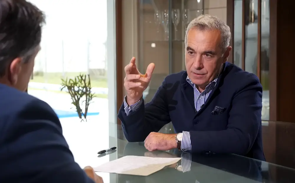 Румынский мини-переворот как защита от российского призрака