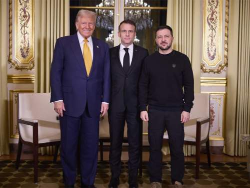 Bloomberg выяснил, что требовал Зеленский от Трампа в Париже Bloomberg выяснил, что требовал Зеленский от Трампа в Париже