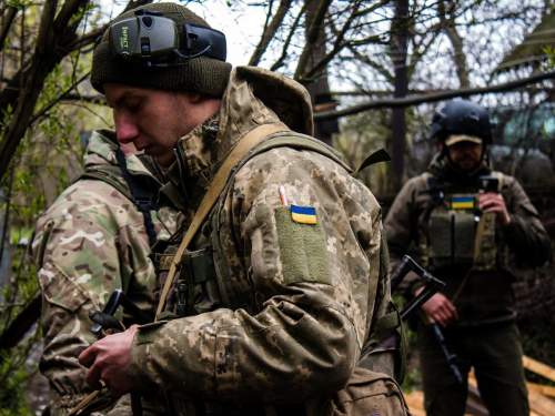 Власти сообщили о массовом бегстве ВСУ из Курахово (ФОТО) Власти сообщили о массовом бегстве ВСУ из Курахово (ФОТО)