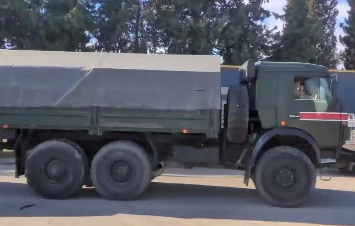 Российские силы в Сирии вышли из окружения боевиков ХТШ* и направляются к ключевым базам Российские силы в Сирии вышли из окружения боевиков ХТШ* и направляются к ключевым базам