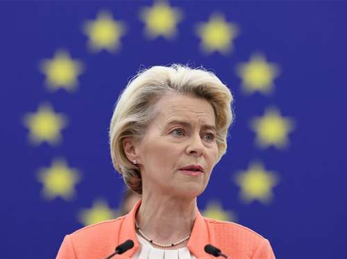 Урсулу фон дер Ляйен в Финляндии назвали &laquo;элитной шлюхой&raquo; за слова о России