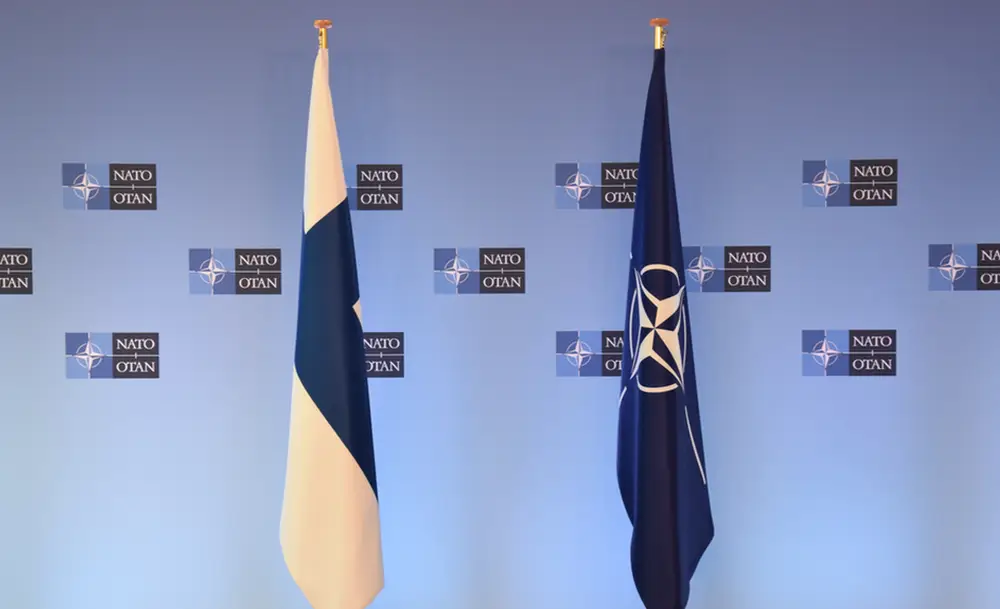 Издержки вступления в НАТО: десятки финских семей лишатся жилья, так как оно находится вблизи военных аэродромов и будет снесено Издержки вступления в НАТО: десятки финских семей лишатся жилья, так как оно находится вблизи военных аэродромов и будет снесено