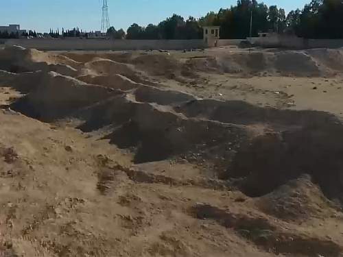 В Дамаске найдено массовое захоронение жертв режима Асада (ВИДЕО) В Дамаске найдено массовое захоронение жертв режима Асада (ВИДЕО)