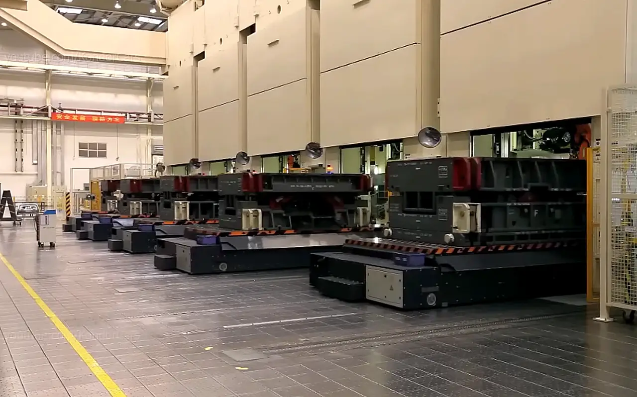 Кризиса нет, но есть проблема: экономика Китая столкнулась с переизбытком мощностей Кризиса нет, но есть проблема: экономика Китая столкнулась с переизбытком мощностей