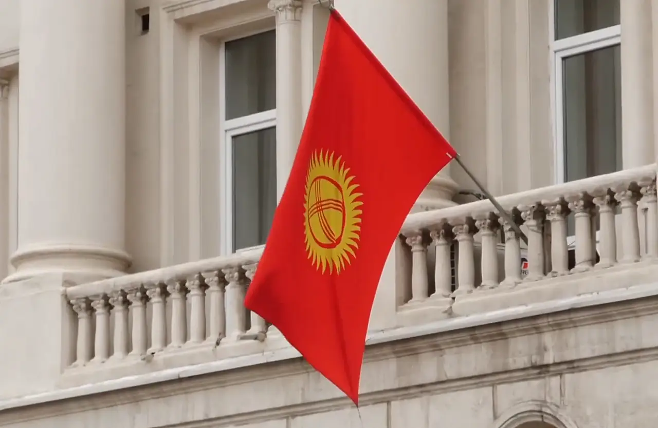 «Ущемление прав наших соотечественников»: Киргизия и Узбекистан открывают «отделы» МВД при посольствах в России «Ущемление прав наших соотечественников»: Киргизия и Узбекистан открывают «отделы» МВД при посольствах в России