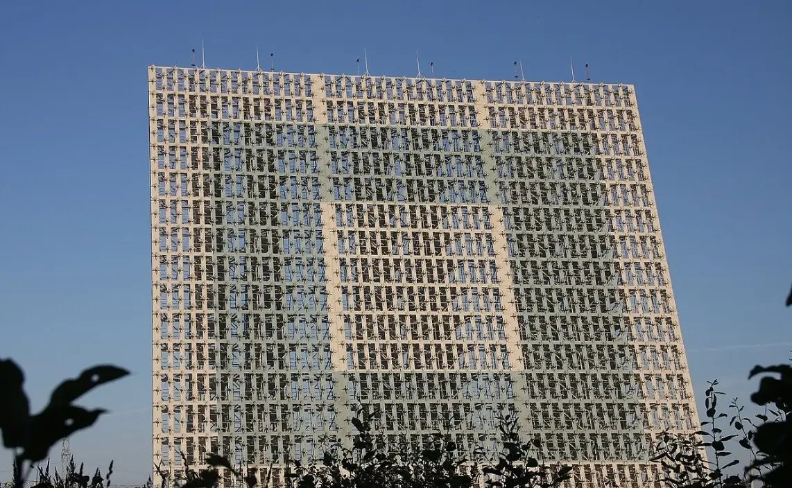 Путин поручил создать единый контур средств разведки и поражения на стратегическом уровне