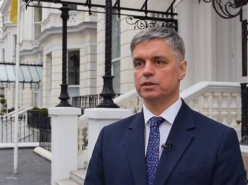 Экс-глава МИД Украины: кабмин страны планировал сбежать в Лондон