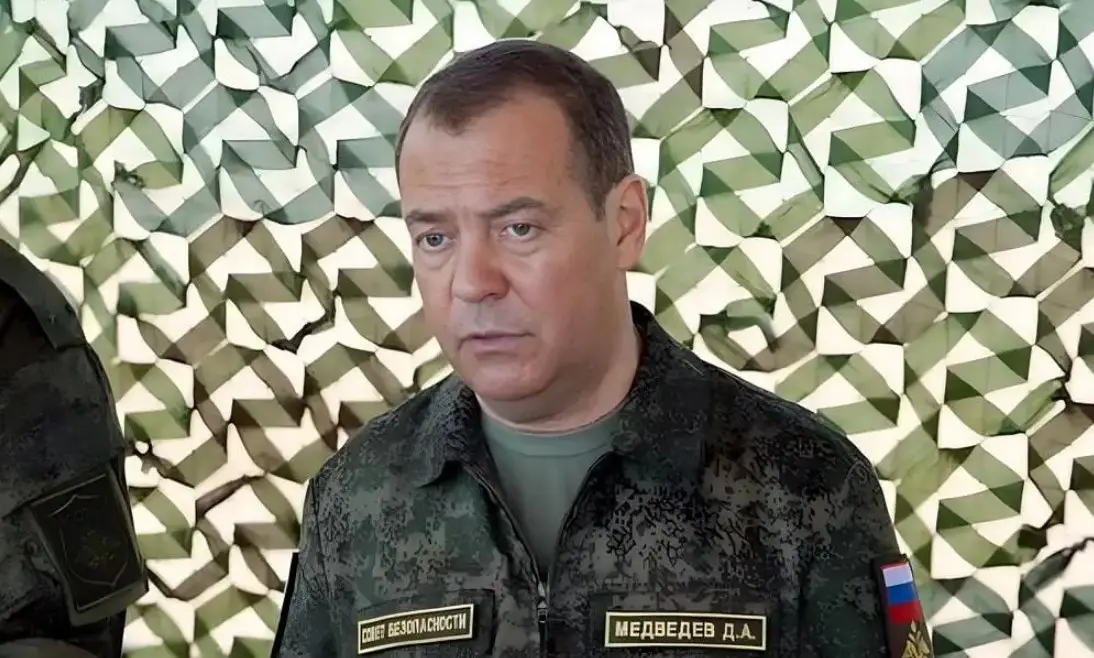 Все причастные к убийству генерала Кириллова должны стать законной целью РФ – Медведев Все причастные к убийству генерала Кириллова должны стать законной целью РФ – Медведев