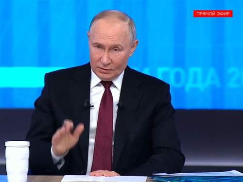 «Как только начинается движуха — нам страшно»: Путин отвечает на вопросы россиян (ВИДЕО)