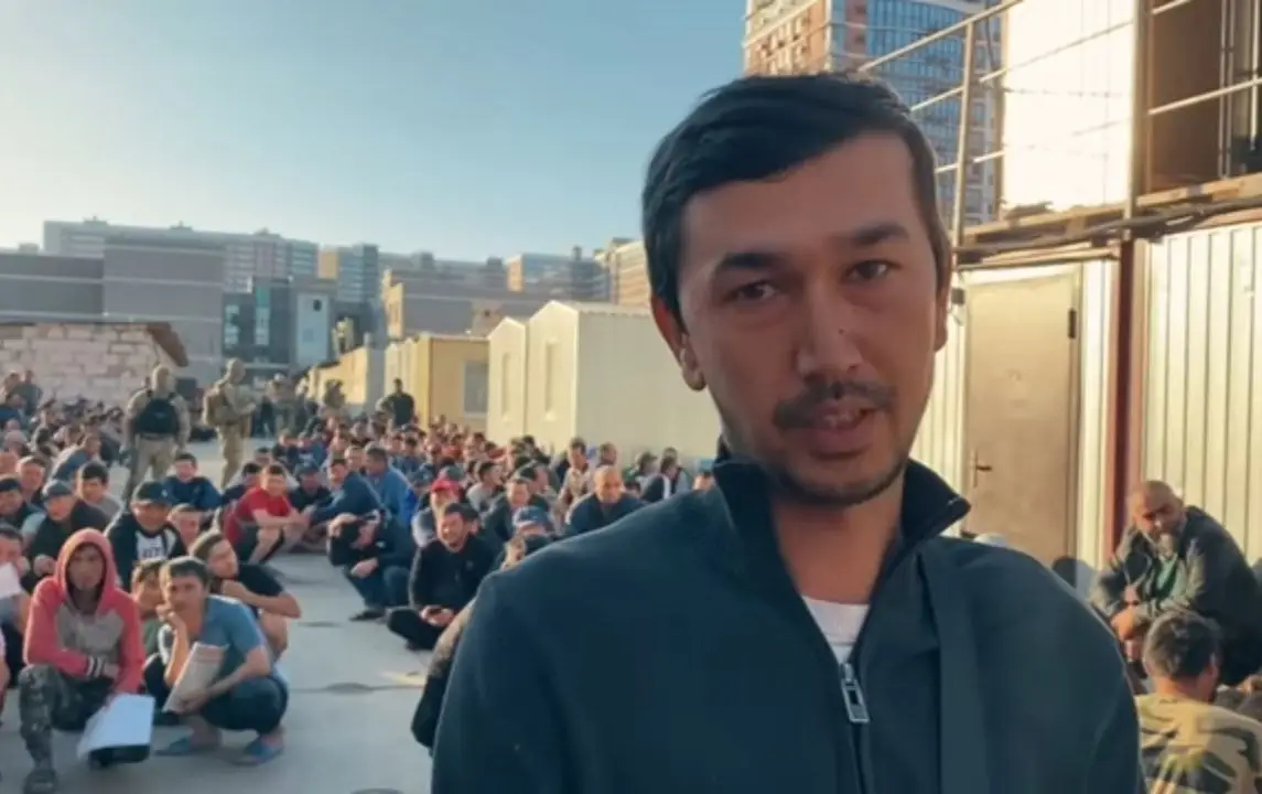 «Те, кто приезжают, должны уважать нашу страну»: Путин перечислил инструменты улучшения миграционной политики РФ