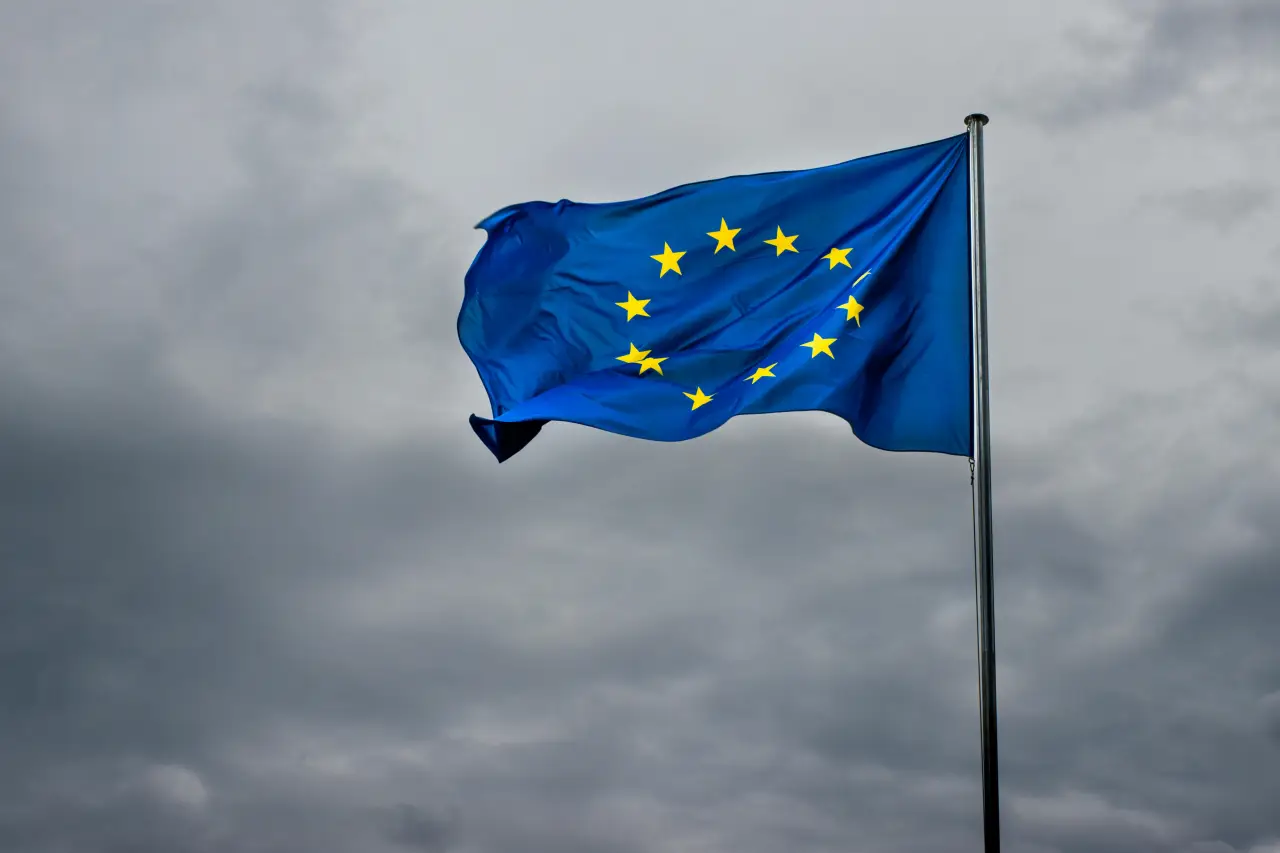 В Евросовете попросили издание Politico исправить тезис «Украина победит»