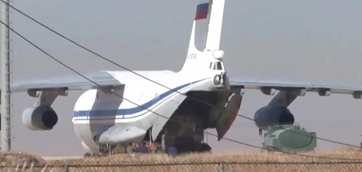 Спутники фиксируют активную работу транспортной авиации ВКС РФ в Ливии