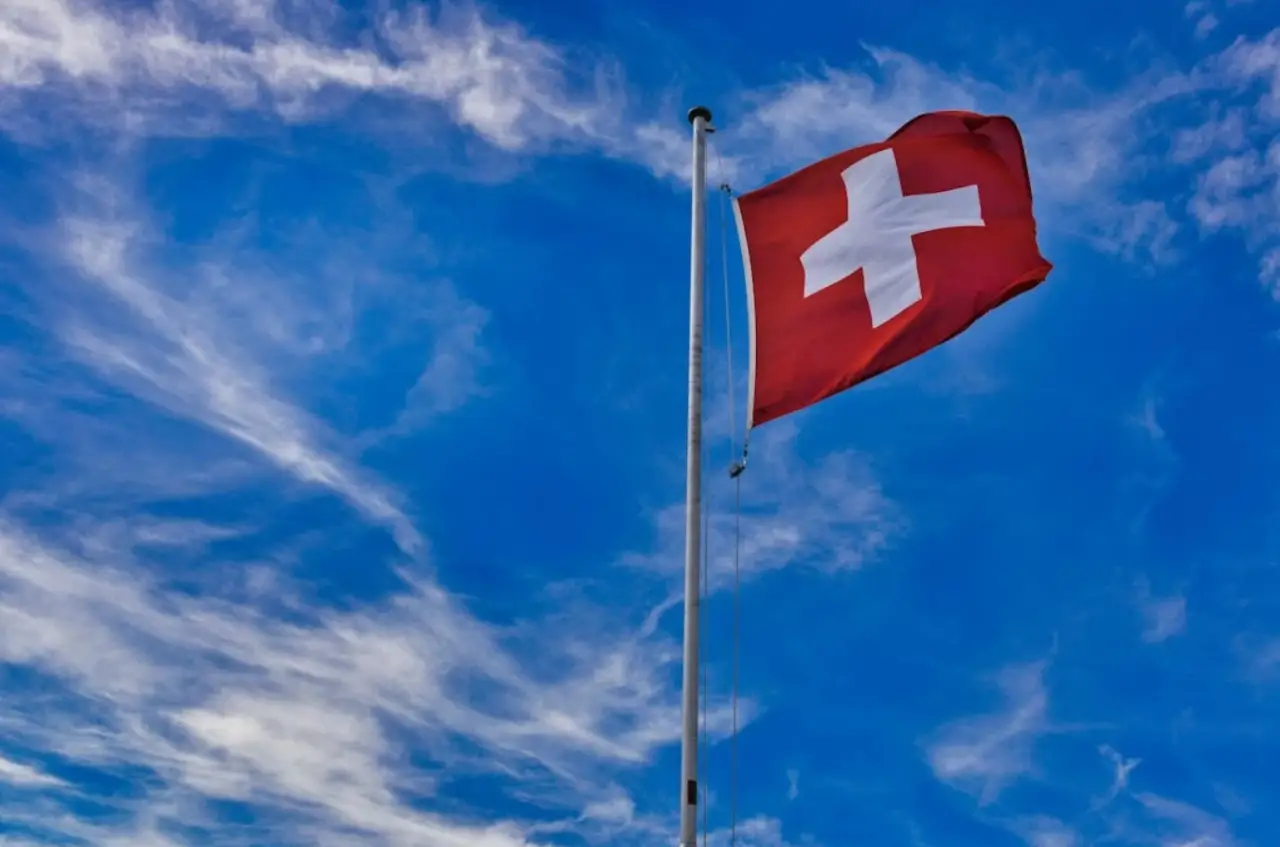 «Нейтральная» Швейцария присоединяется к санкциям и отказывается от второго «саммита мира» «Нейтральная» Швейцария присоединяется к санкциям и отказывается от второго «саммита мира»