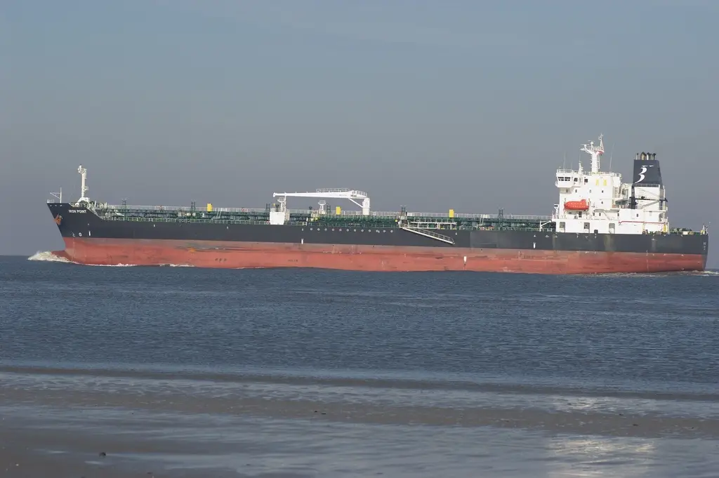 Финское фиаско: Хельсинки был вынужден пропускать танкеры с российской нефтью Финское фиаско: Хельсинки был вынужден пропускать танкеры с российской нефтью