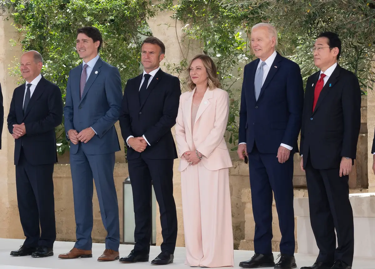 «Витрина демократии» померкла: политический центр стран G7 распадается