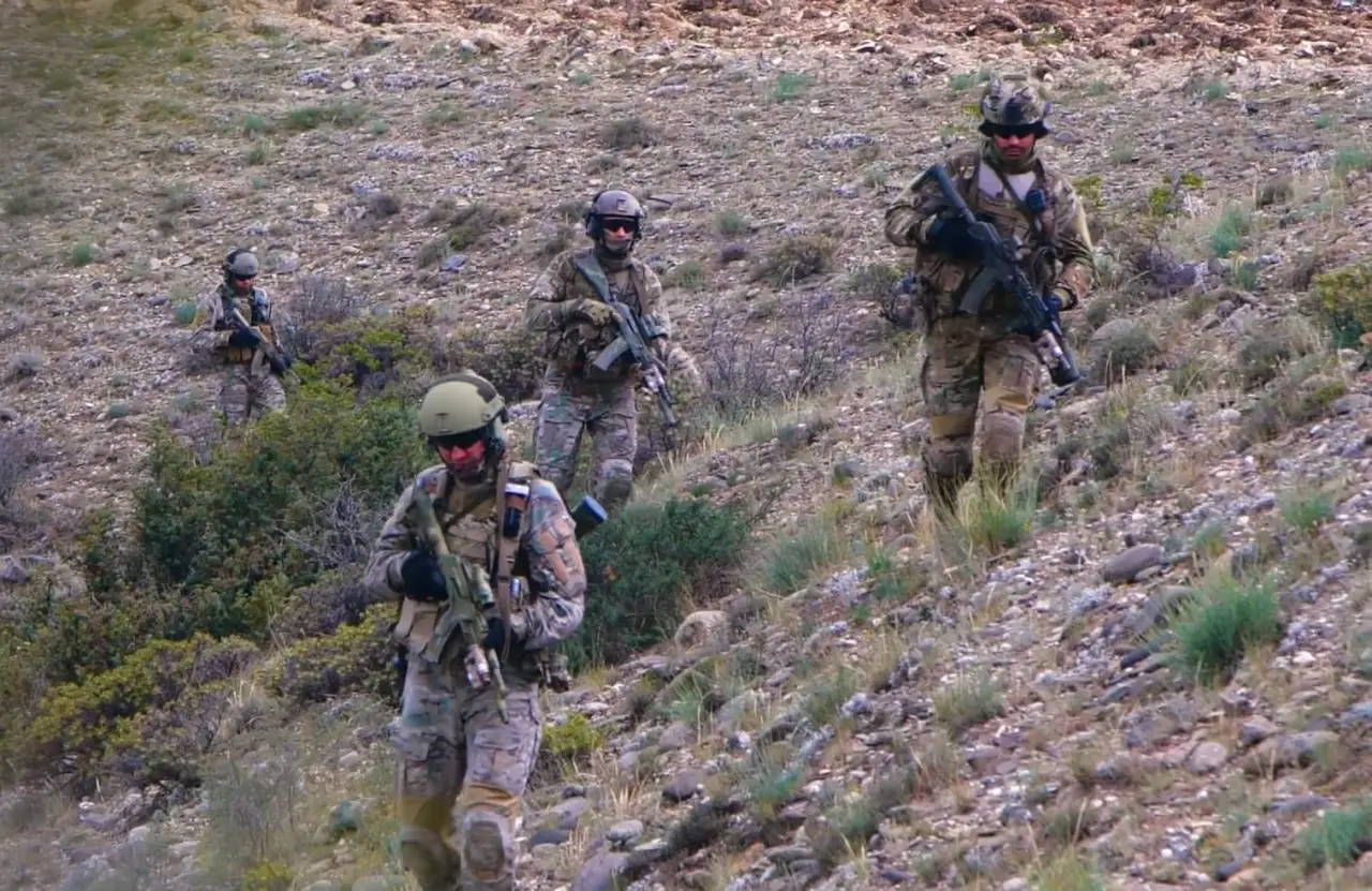 Инструкторы ЧВК «Вагнер» подготовят 100 тысяч бойцов для ВС РФ – источник Инструкторы ЧВК «Вагнер» подготовят 100 тысяч бойцов для ВС РФ – источник