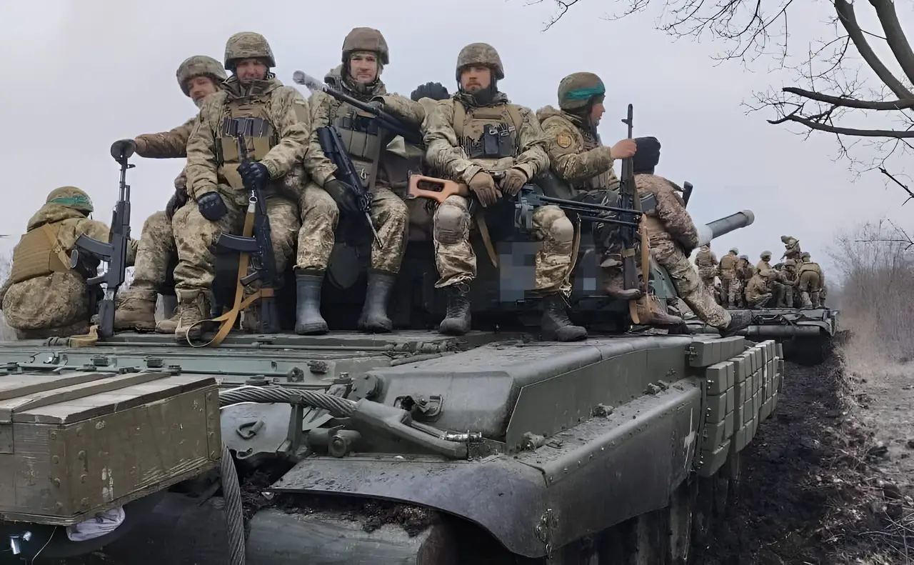 Без паники: Британия будет обучать боевиков ВСУ оказанию срочной психологической помощи на поле боя