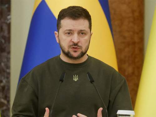 Зеленский анонсировал «важные кадровые решения» Зеленский анонсировал «важные кадровые решения»