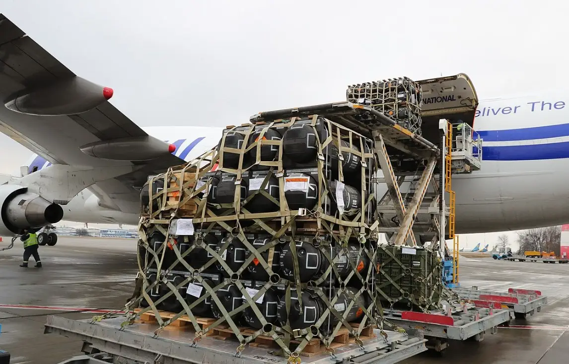 США выделили Украине новую порцию финансовой и военной помощи, готовя ВСУ к долгому конфликту
