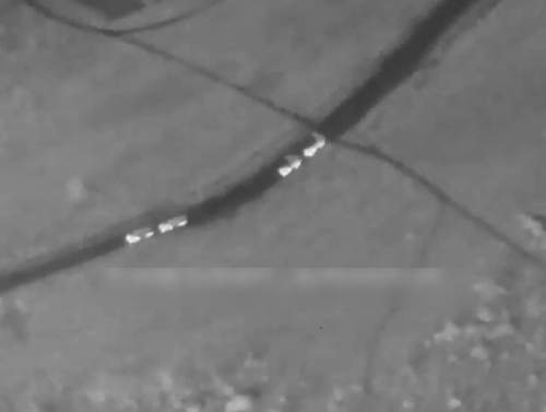 Удар «Искандера» по колонне РСЗО HIMARS ВСУ попал на видео (ВИДЕО) Удар «Искандера» по колонне РСЗО HIMARS ВСУ попал на видео (ВИДЕО)