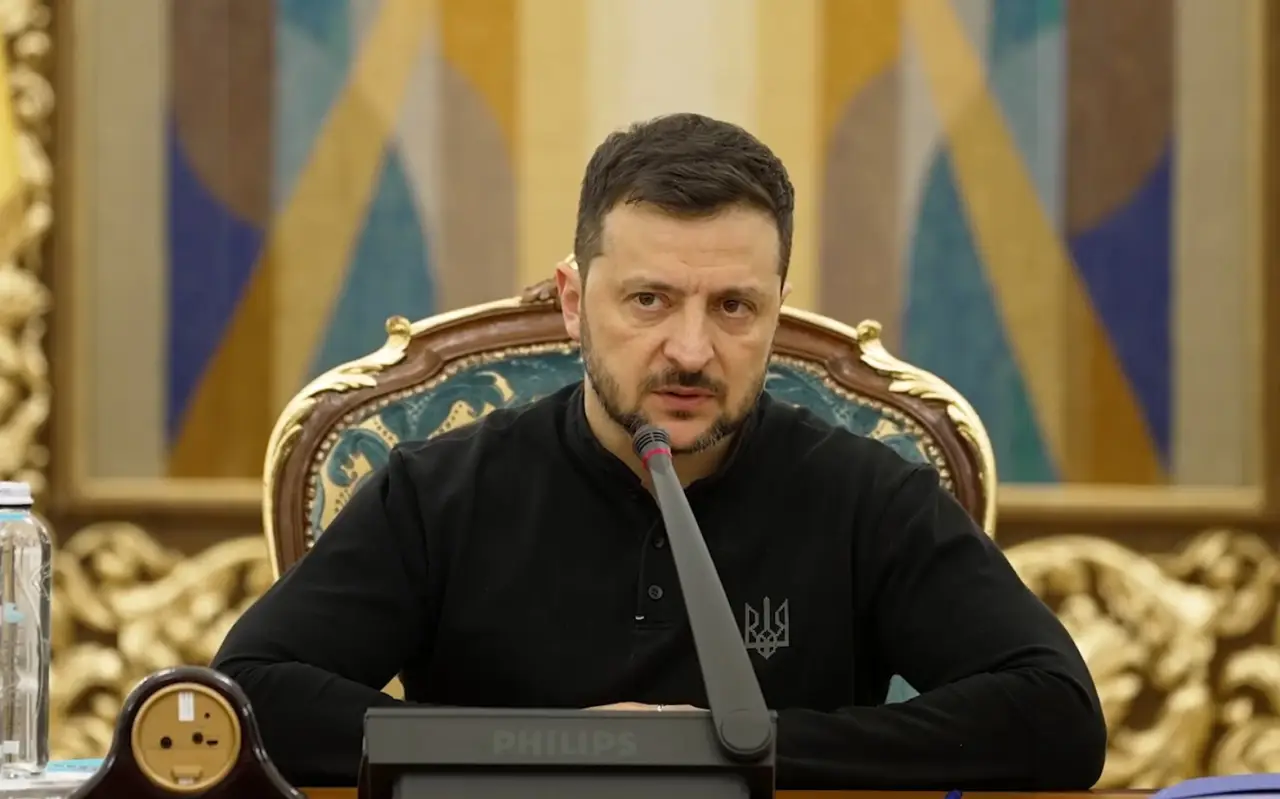 Зеленский пообещал «стабилизировать фронт» в январе Зеленский пообещал «стабилизировать фронт» в январе