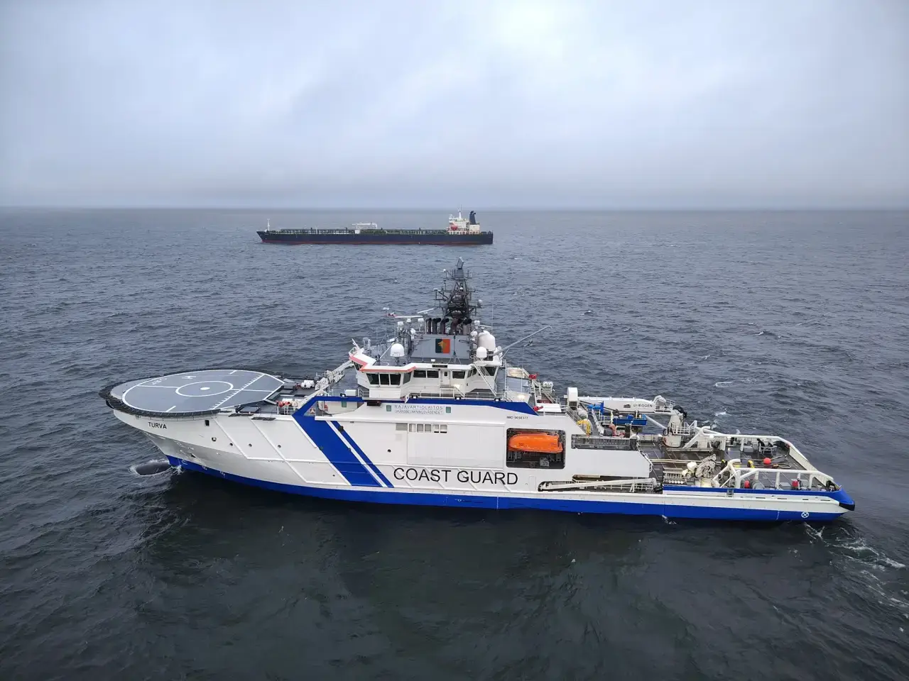 В Финском заливе найден якорь танкера Eagle S, экипаж которого обвиняют в повреждении подводного кабеля и шпионаже В Финском заливе найден якорь танкера Eagle S, экипаж которого обвиняют в повреждении подводного кабеля и шпионаже