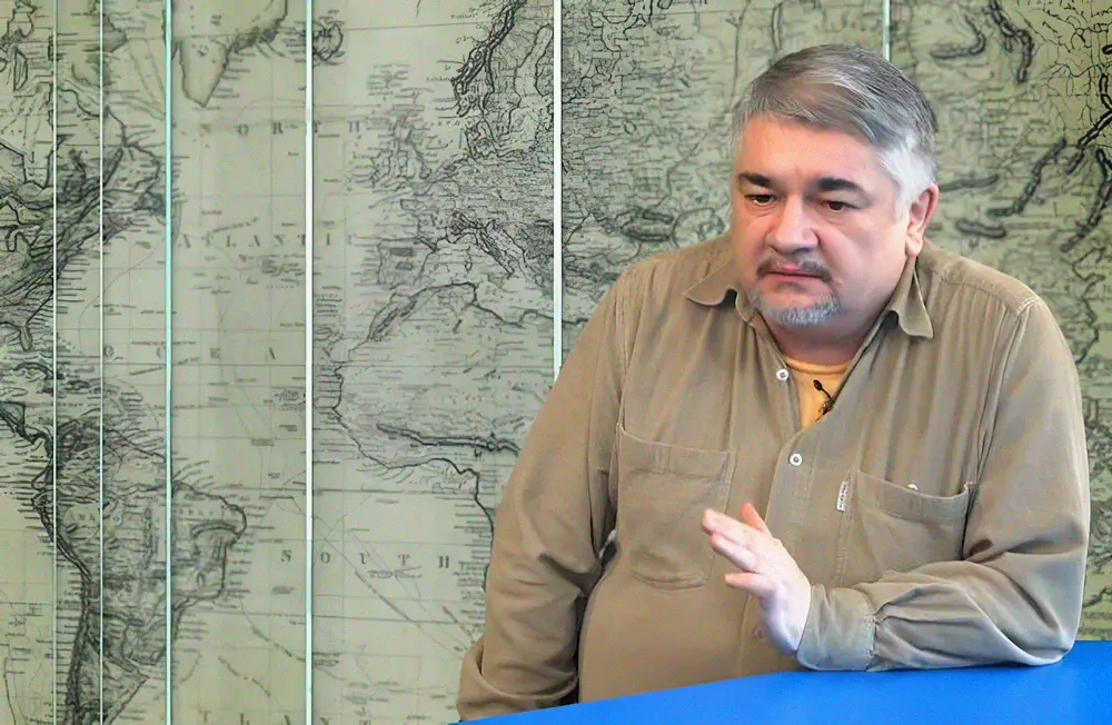 Ростислав Ищенко: 2025-й год будет опаснее предыдущего