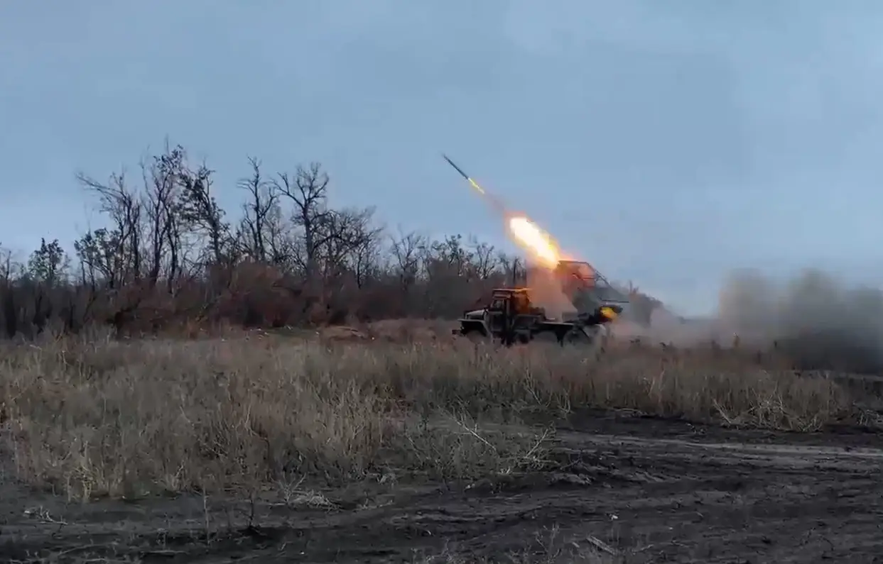 ВС РФ осуществили мощный прорыв на Курском направлении 10-километровым фронтом