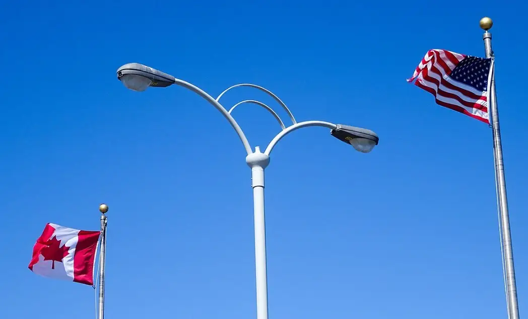 Канада готовится к торговой войне с США – Bloomberg
