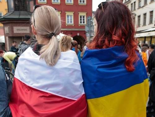 Жители Польши устали от украинцев, которые живут в 5-звездочных отелях Жители Польши устали от украинцев, которые живут в 5-звездочных отелях