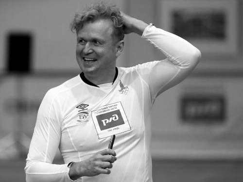 Умер трехкратный призер Олимпийских игр по плаванию Дмитрий Волков Умер трехкратный призер Олимпийских игр по плаванию Дмитрий Волков