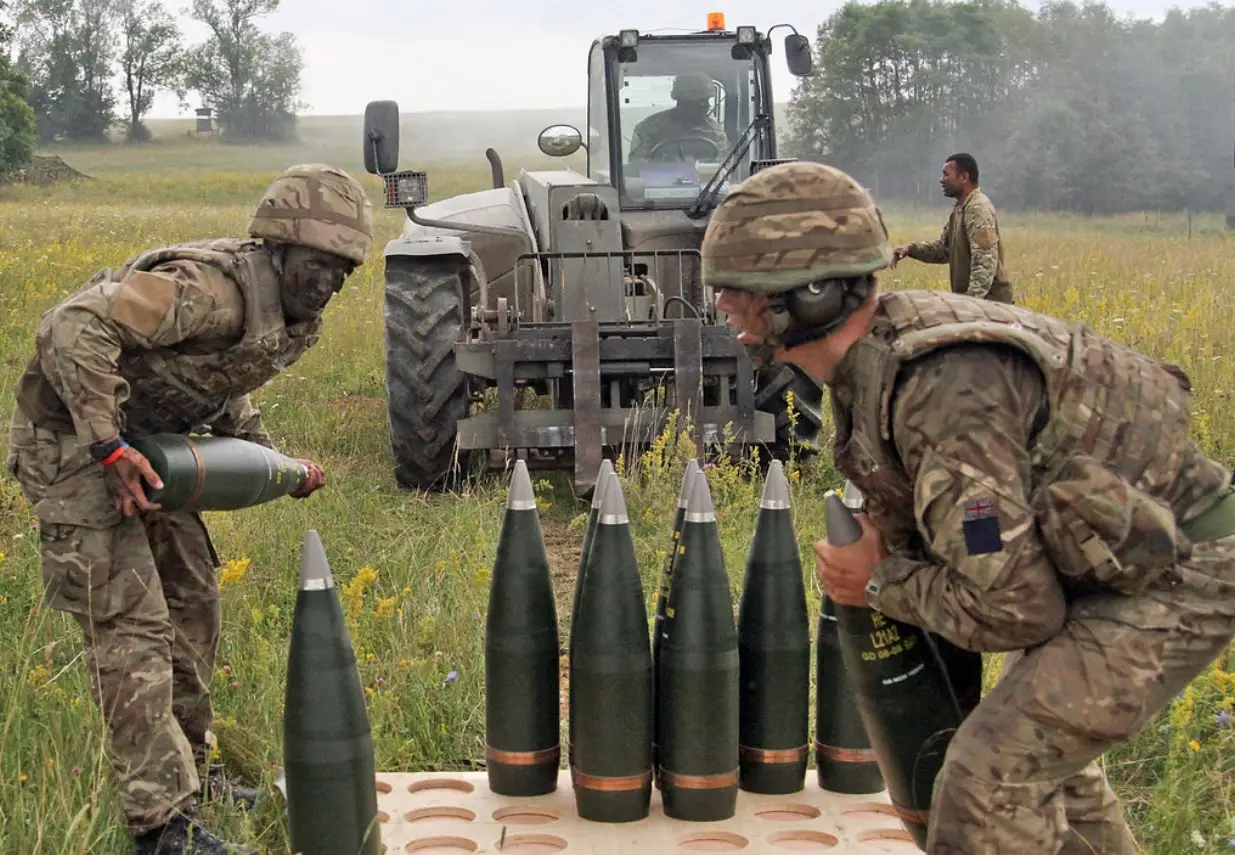 Численность британской армии не позволит ей участвовать в миссиях на Украине – офицер