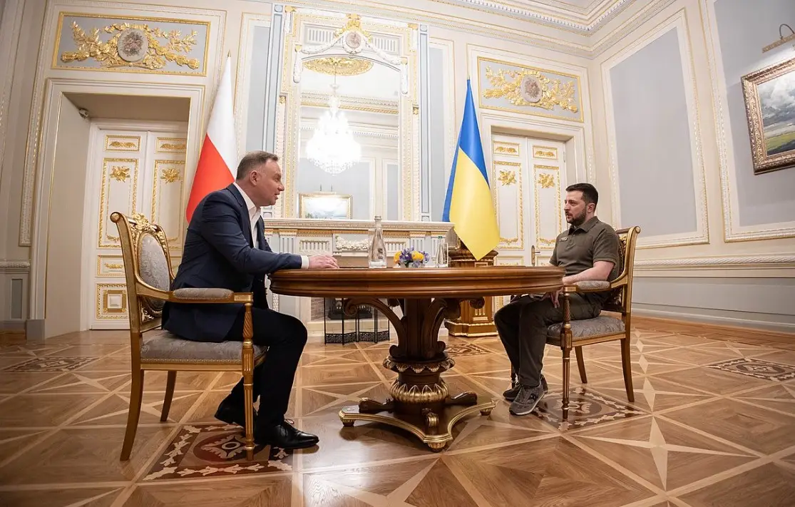 Дуда указал Зеленскому на невысокий уровень его интеллекта