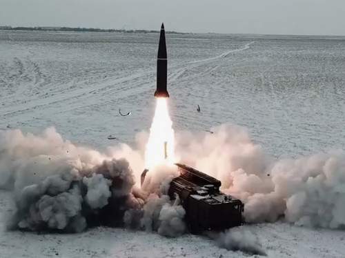 ВС РФ ударили &laquo;Искандерами&raquo; по крупному учебному центру ВСУ на родине Зеленского