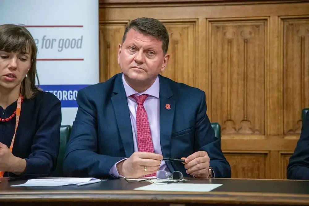 Залужный признал напряженные отношения с руководством Украины, назвав причины