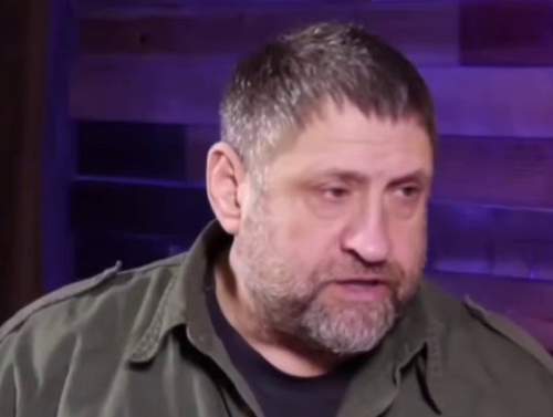 «С трупов солдат снимали ботинки»: военкор Сладков рассказал, как ВС РФ вступили в СВО (ВИДЕО) «С трупов солдат снимали ботинки»: военкор Сладков рассказал, как ВС РФ вступили в СВО (ВИДЕО)
