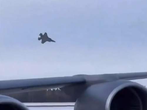 Момент падения F — 35 на Аляске попал на видео (ВИДЕО)